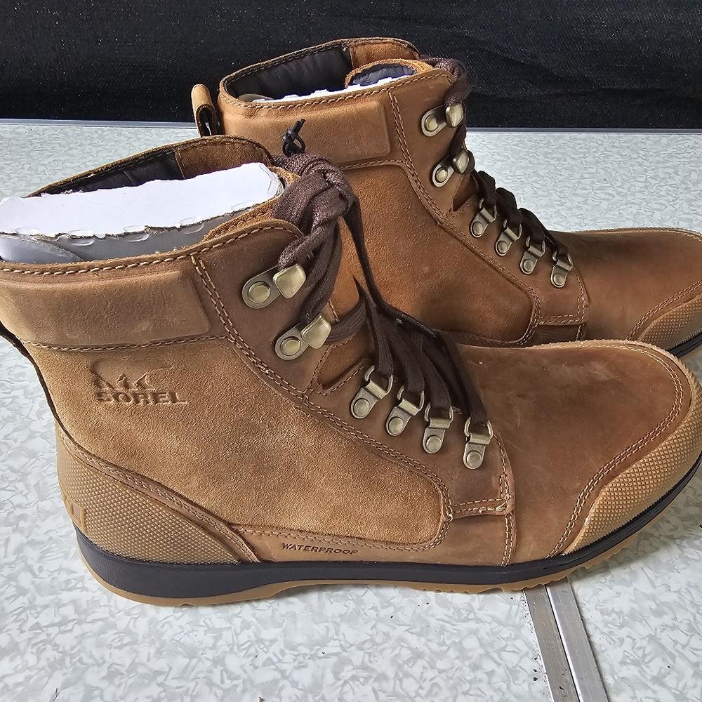 Sorel Ankeny II Mid Boots
